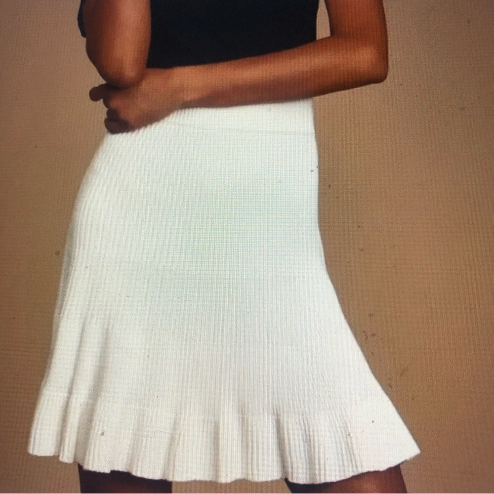FREE PEOPLE Ribbed Knit Sweater Skirt Ivory Creamy White NWT Solid Gold Flutter